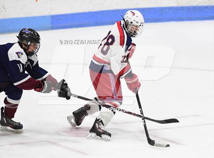 Thumbnail 2 in Farmington Valley Generals vs. Glastonbury (CIAC D2 Semifinal) photogallery.