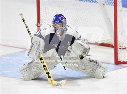 Thumbnail 1 in Farmington Valley Generals vs. Glastonbury (CIAC D2 Semifinal) photogallery.