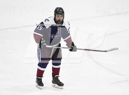 Thumbnail 3 in Farmington Valley Generals vs. Glastonbury (CIAC D2 Semifinal) photogallery.