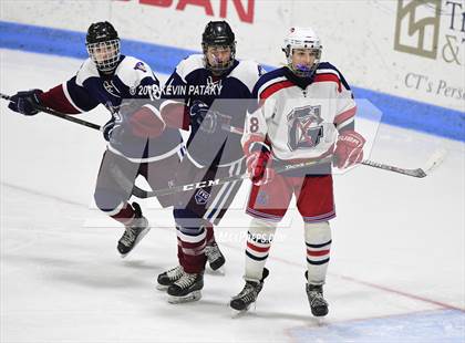 Thumbnail 2 in Farmington Valley Generals vs. Glastonbury (CIAC D2 Semifinal) photogallery.