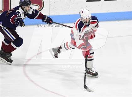 Thumbnail 1 in Farmington Valley Generals vs. Glastonbury (CIAC D2 Semifinal) photogallery.