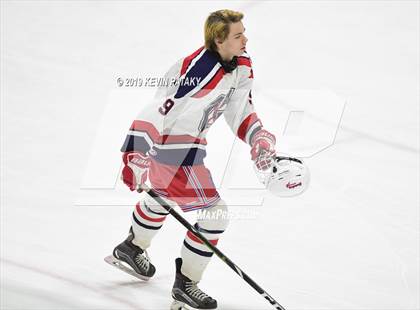 Thumbnail 1 in Farmington Valley Generals vs. Glastonbury (CIAC D2 Semifinal) photogallery.