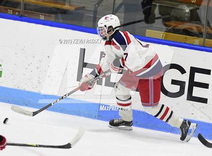 Thumbnail 2 in Farmington Valley Generals vs. Glastonbury (CIAC D2 Semifinal) photogallery.