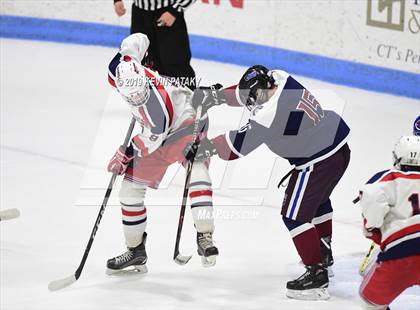 Thumbnail 1 in Farmington Valley Generals vs. Glastonbury (CIAC D2 Semifinal) photogallery.