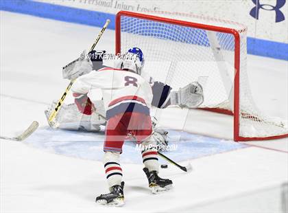 Thumbnail 2 in Farmington Valley Generals vs. Glastonbury (CIAC D2 Semifinal) photogallery.