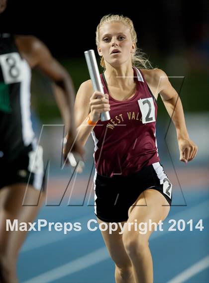 Thumbnail 1 in CIF Track and Field State Championship Prelims (Friday Girls Events) photogallery.
