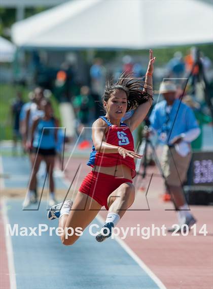 Thumbnail 1 in CIF Track and Field State Championship Prelims (Friday Girls Events) photogallery.