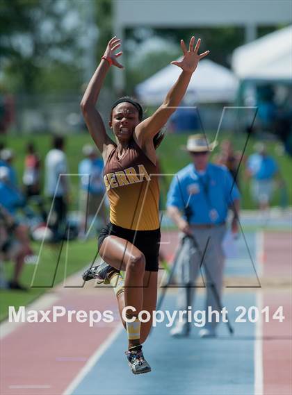 Thumbnail 3 in CIF Track and Field State Championship Prelims (Friday Girls Events) photogallery.