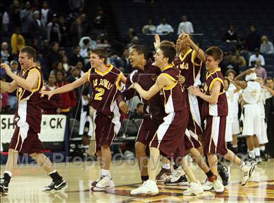 Thumbnail 1 in Hayward vs. Las Lomas (CIF NCS D2 Final) photogallery.