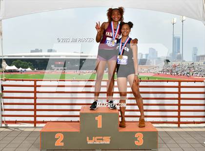 Thumbnail 2 in UIL 3A State Championship (Awards) photogallery.