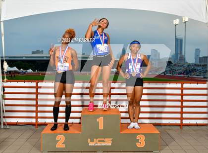 Thumbnail 3 in UIL 3A State Championship (Awards) photogallery.
