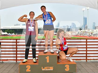 Thumbnail 1 in UIL 3A State Championship (Awards) photogallery.