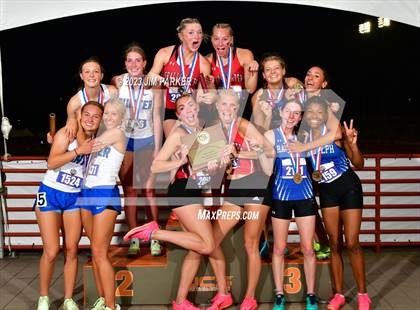 Thumbnail 1 in UIL 3A State Championship (Awards) photogallery.