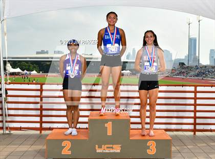 Thumbnail 2 in UIL 3A State Championship (Awards) photogallery.
