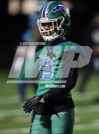 Thumbnail 2 in Kempsville vs Green Run (VHSL Class 5A Region Final) photogallery.