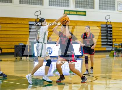 Thumbnail 3 in Rio Mesa @ Santa Barbara photogallery.