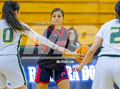 Thumbnail 1 in Rio Mesa @ Santa Barbara photogallery.