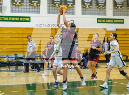 Thumbnail 2 in Rio Mesa @ Santa Barbara photogallery.