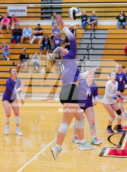 Thumbnail 1 in Leo @ Huntington North photogallery.
