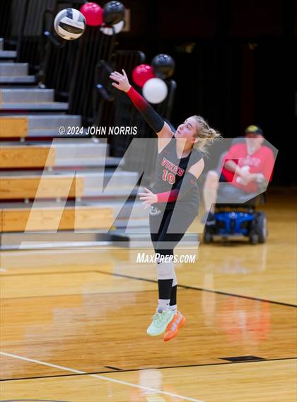 Thumbnail 1 in Leo @ Huntington North photogallery.