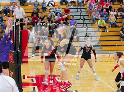 Thumbnail 2 in Leo @ Huntington North photogallery.
