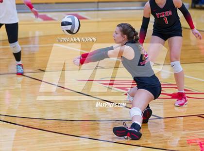 Thumbnail 2 in Leo @ Huntington North photogallery.
