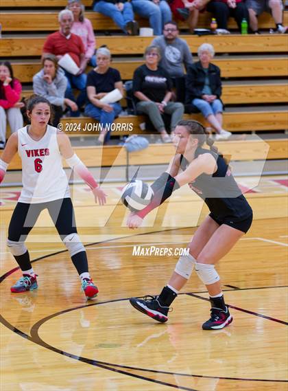 Thumbnail 1 in Leo @ Huntington North photogallery.