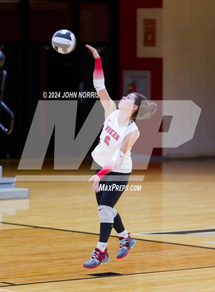 Thumbnail 1 in Leo @ Huntington North photogallery.