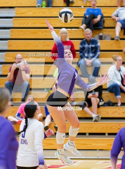 Thumbnail 1 in Leo @ Huntington North photogallery.
