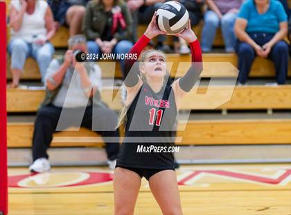 Thumbnail 2 in Leo @ Huntington North photogallery.
