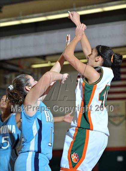 Thumbnail 1 in Ramona @ Poly (Lady Bears Holiday Classic) photogallery.