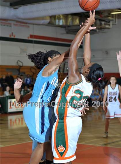 Thumbnail 2 in Ramona @ Poly (Lady Bears Holiday Classic) photogallery.