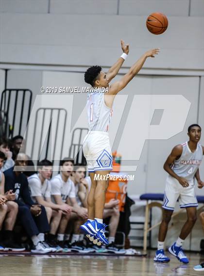 Thumbnail 1 in Loyola vs  Culver City (Rose City Roundball Classic) photogallery.