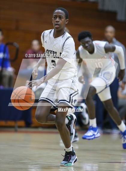 Thumbnail 2 in Loyola vs  Culver City (Rose City Roundball Classic) photogallery.
