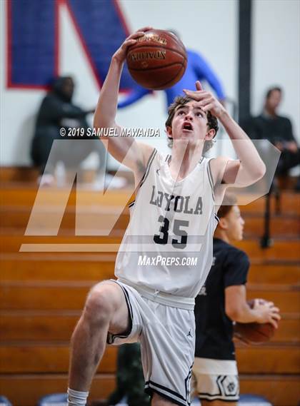 Thumbnail 1 in Loyola vs  Culver City (Rose City Roundball Classic) photogallery.