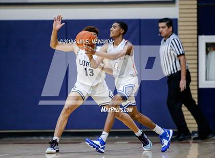 Thumbnail 3 in Loyola vs  Culver City (Rose City Roundball Classic) photogallery.