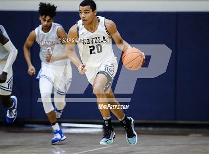 Thumbnail 3 in Loyola vs  Culver City (Rose City Roundball Classic) photogallery.