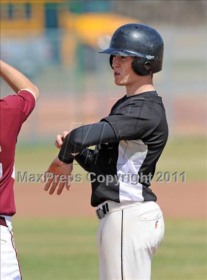 Thumbnail 1 in Whitesboro vs Howe (GCEC Panther Classic) photogallery.