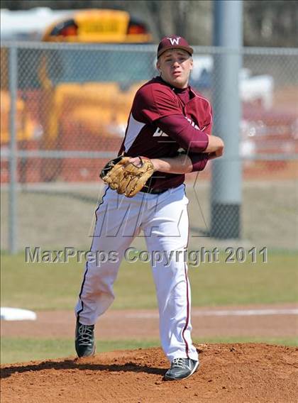Thumbnail 2 in Whitesboro vs Howe (GCEC Panther Classic) photogallery.