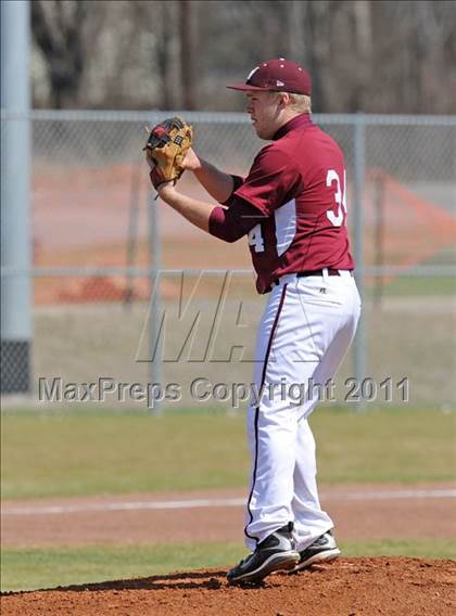 Thumbnail 1 in Whitesboro vs Howe (GCEC Panther Classic) photogallery.