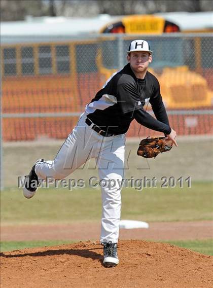 Thumbnail 1 in Whitesboro vs Howe (GCEC Panther Classic) photogallery.