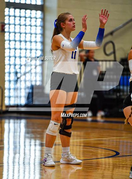 Thumbnail 2 in Rockdale vs Franklin photogallery.
