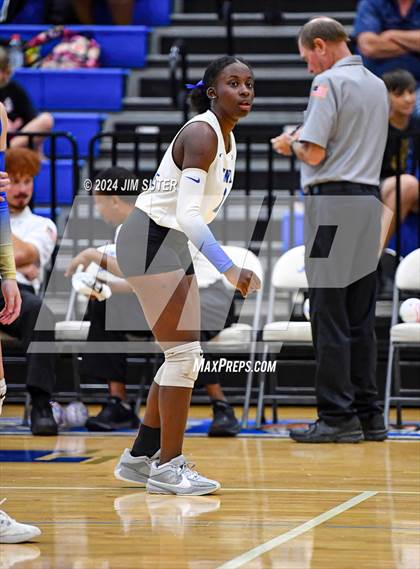 Thumbnail 2 in Rockdale vs Franklin photogallery.