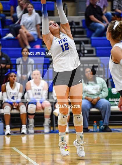 Thumbnail 1 in Rockdale vs Franklin photogallery.