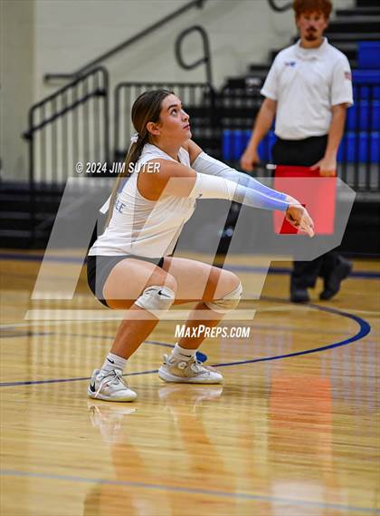 Thumbnail 3 in Rockdale vs Franklin photogallery.
