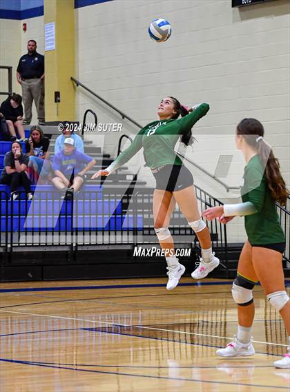 Thumbnail 2 in Rockdale vs Franklin photogallery.