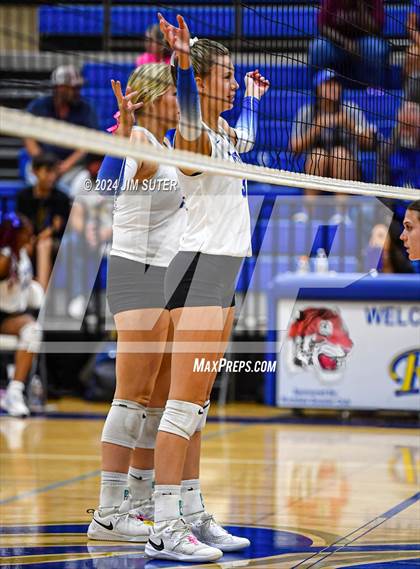 Thumbnail 1 in Rockdale vs Franklin photogallery.