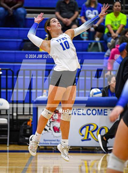 Thumbnail 1 in Rockdale vs Franklin photogallery.