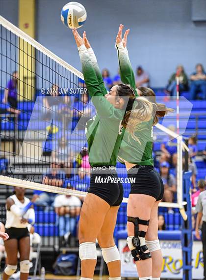 Thumbnail 3 in Rockdale vs Franklin photogallery.