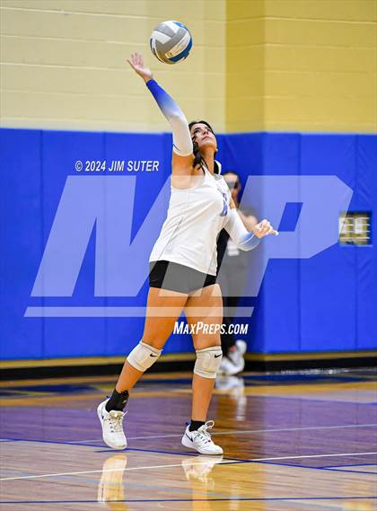 Thumbnail 3 in Rockdale vs Franklin photogallery.